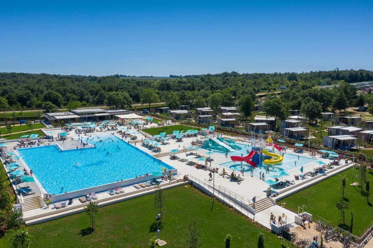 Mobile Homes Relax Park Umag Karigador Esterno foto