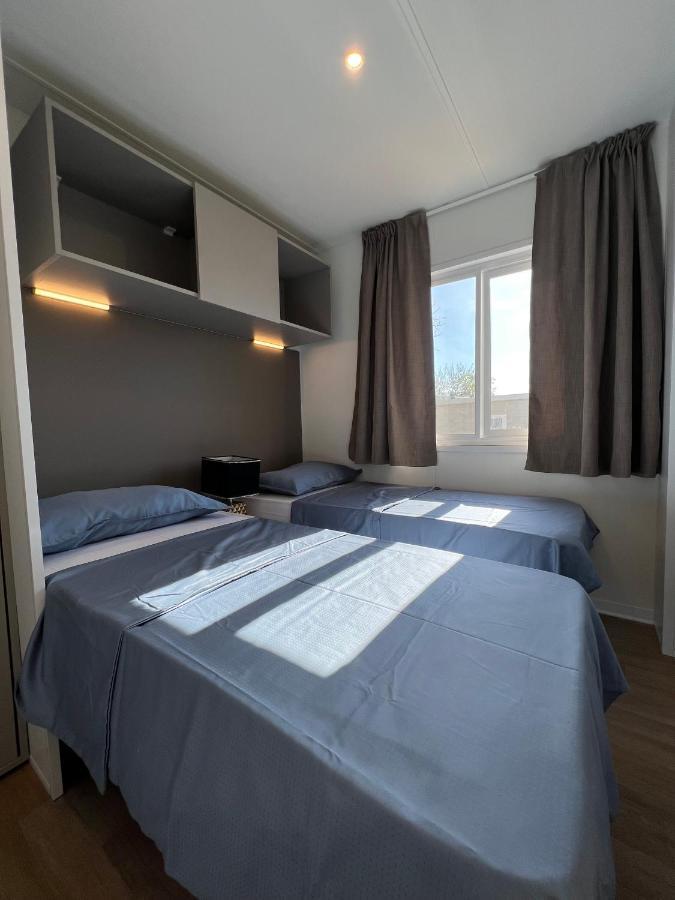 Mobile Homes Relax Park Umag Karigador Esterno foto