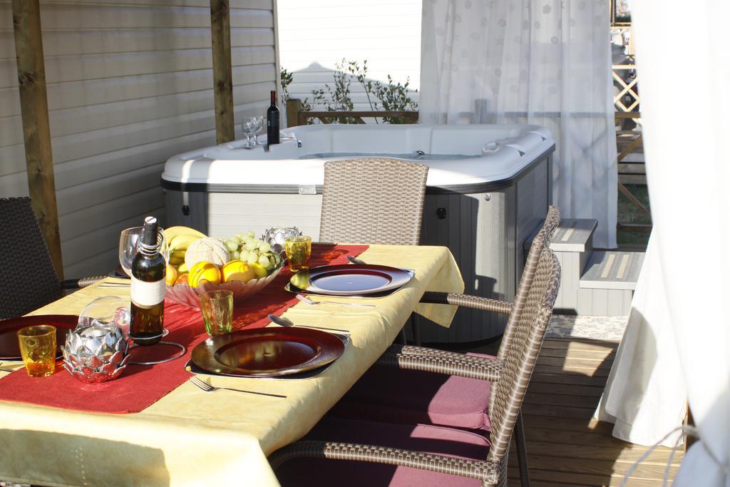 Mobile Homes Relax Park Umag Karigador Esterno foto